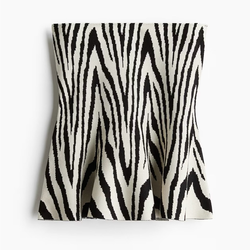 NWT. H&M Stylish Zebra Print Strapless bandeau Top. M & S - Picture 4 of 4